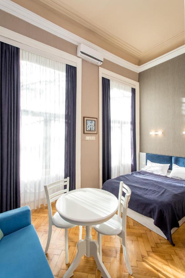 Hb Apartments Mari Brose Тбілісі Екстер'єр фото