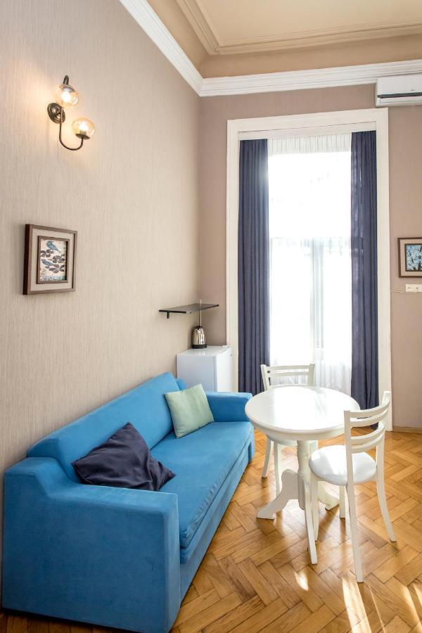 Hb Apartments Mari Brose Тбілісі Екстер'єр фото